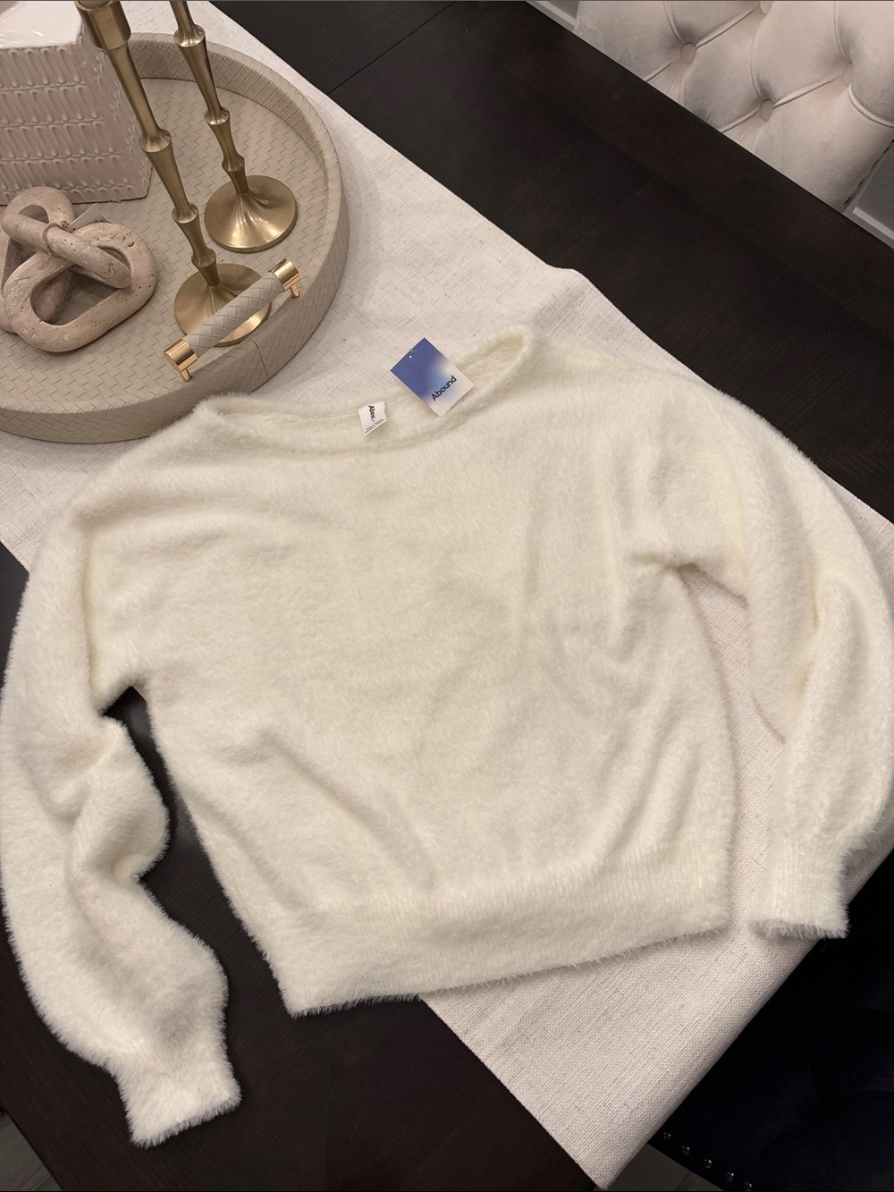 NWT Abound Ivory Fuzzy Crewneck Sweater
